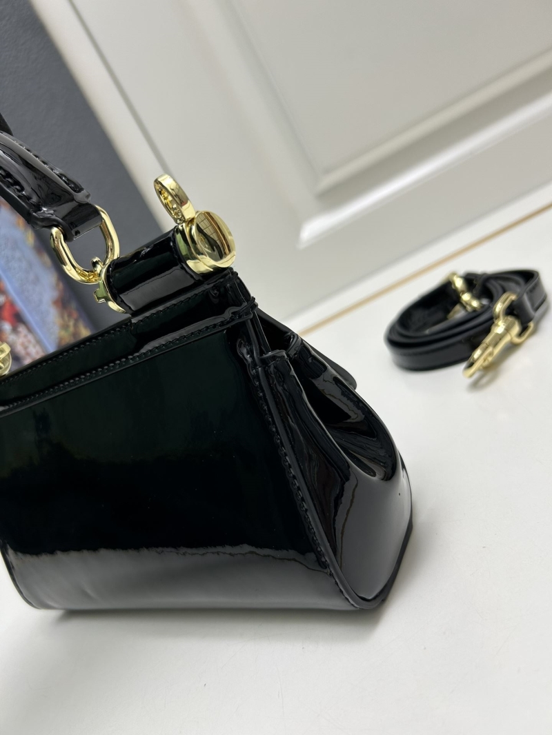 D&G Handle Bags